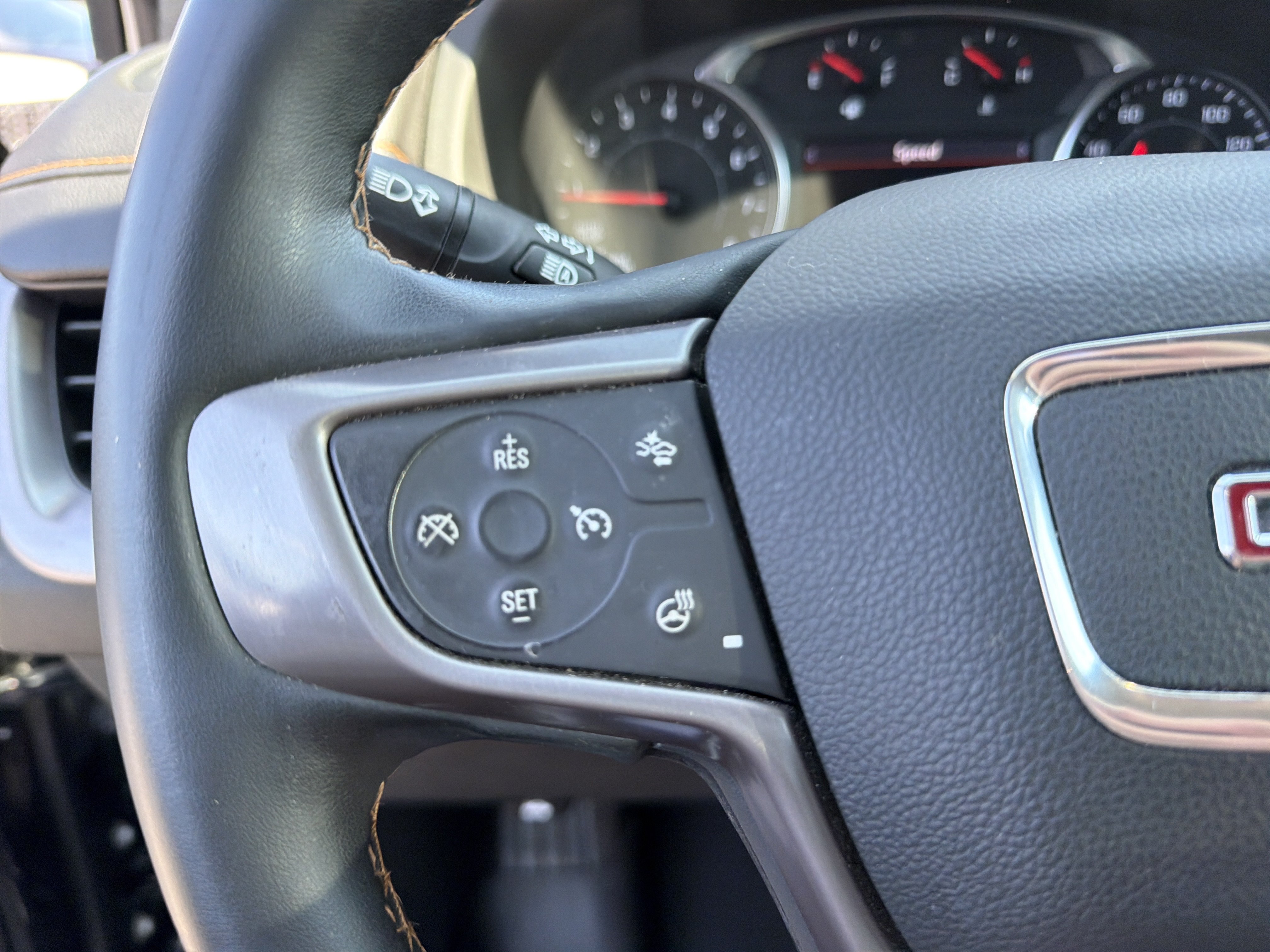 Used 2023 GMC Terrain AT4 AWD/4WD image 19