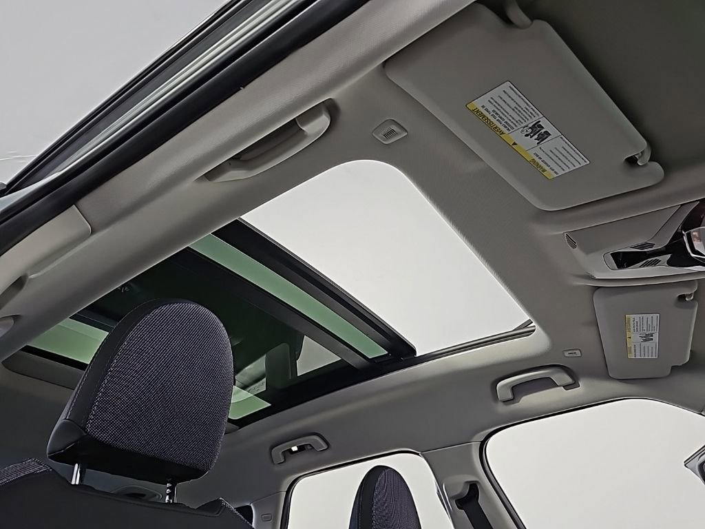 Certified 2025 MINI Cooper Countryman S image 18