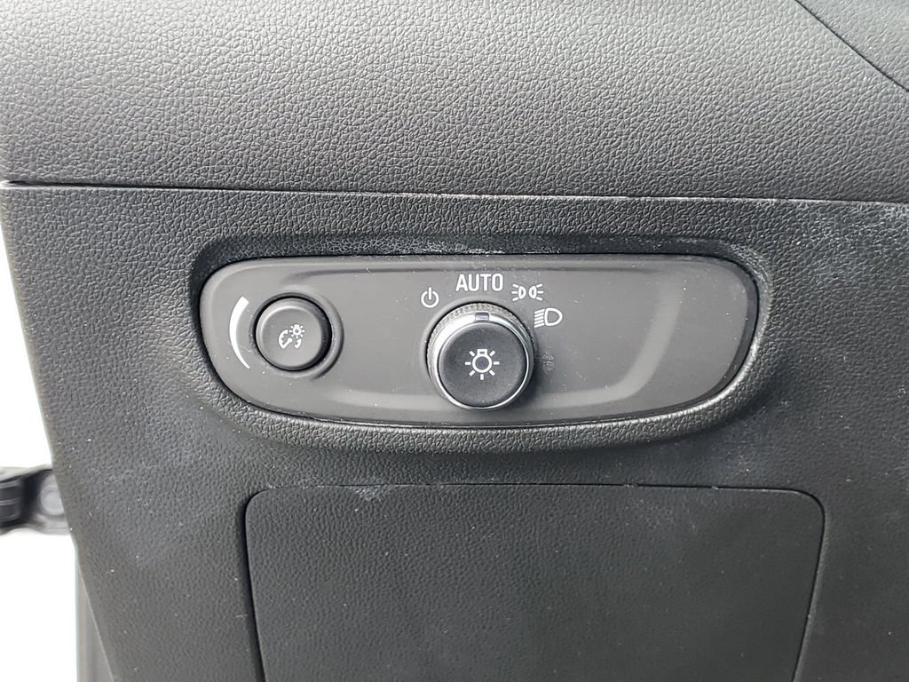 Certified 2024 Buick Encore GX Preferred FWD image 7