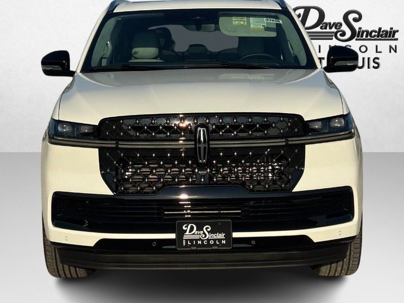 New 2027 Lincoln Navigator Black Label AWD/4WD image 8