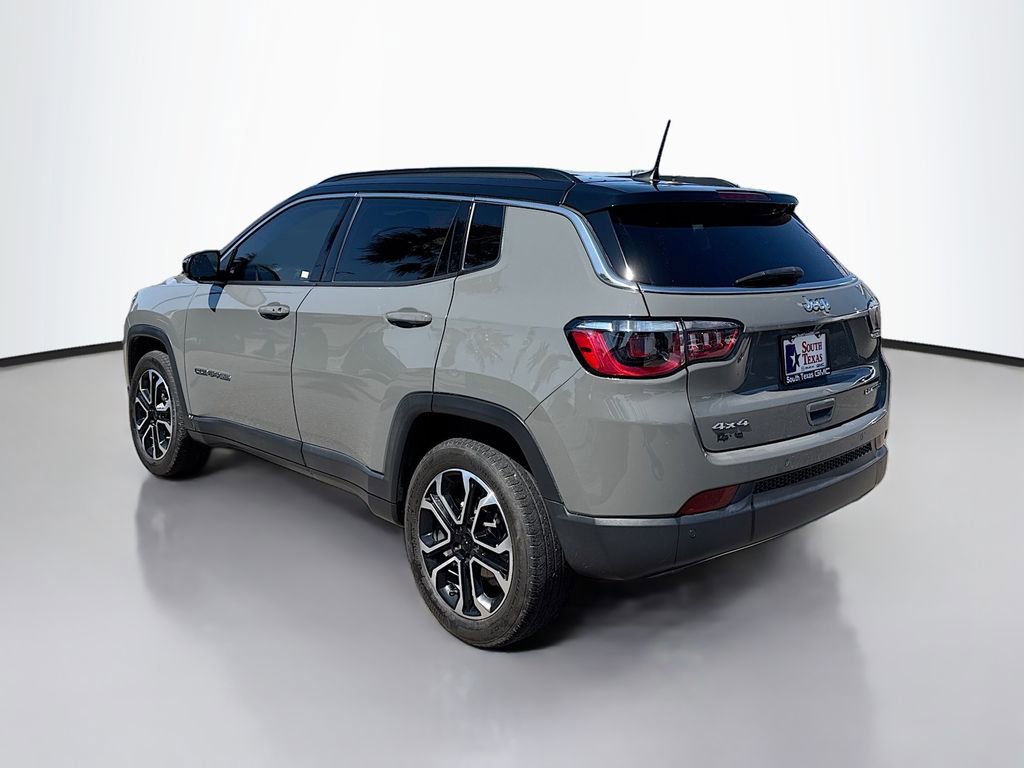 Used 2024 Jeep Compass Limited AWD/4WD image 5