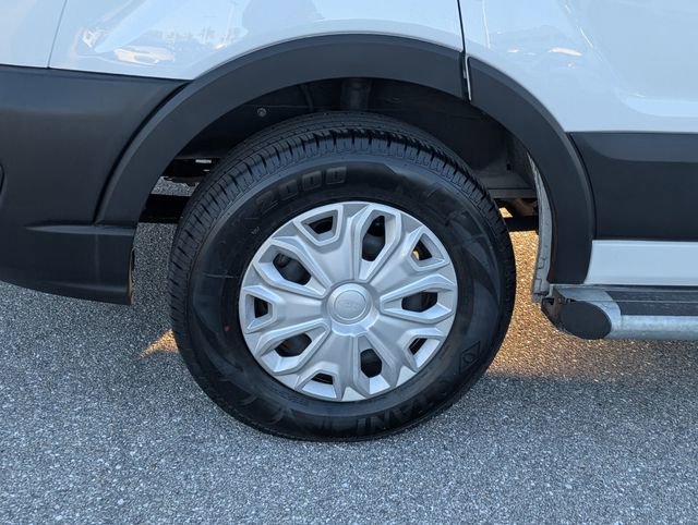 Used 2024 Ford Transit 250 Low Roof w/ Exterior Upgrade Package image 4