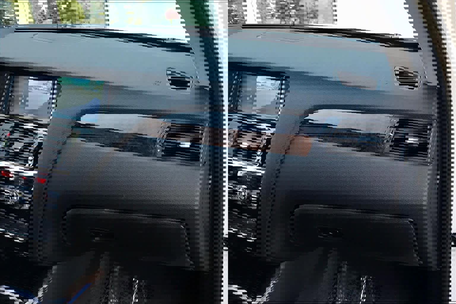 Used 2017 BMW X3 xDrive28i image 18