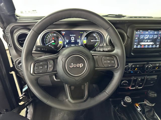 Used 2023 Jeep Wrangler Unlimited w/ Cold Weather Group image 14