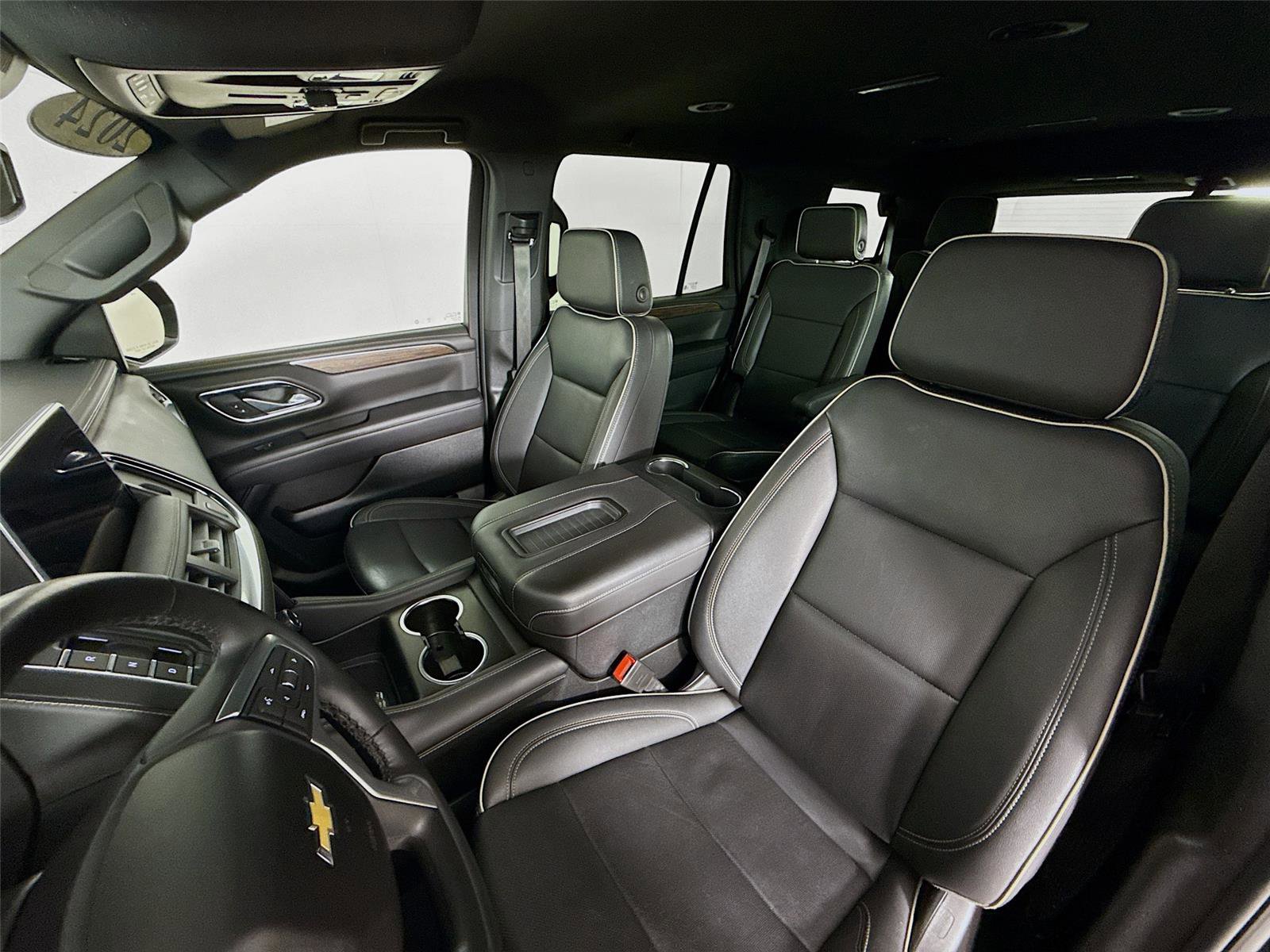 Used 2024 Chevrolet Tahoe Premier image 11