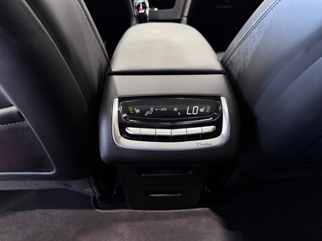 Certified 2025 Cadillac XT6 Sport AWD/4WD image 29