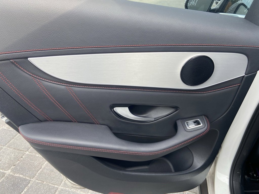 Used 2022 Mercedes-Benz GLC 43 AMG 4MATIC image 17