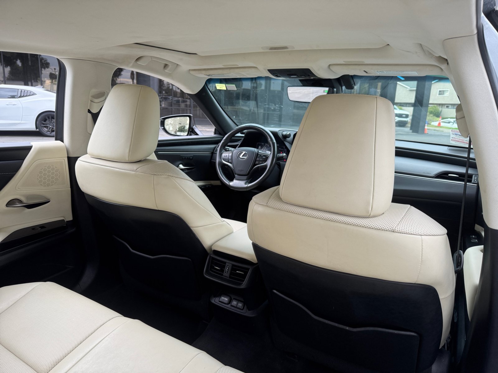 Used 2022 Lexus ES 300h w/ Premium Package FWD image 21