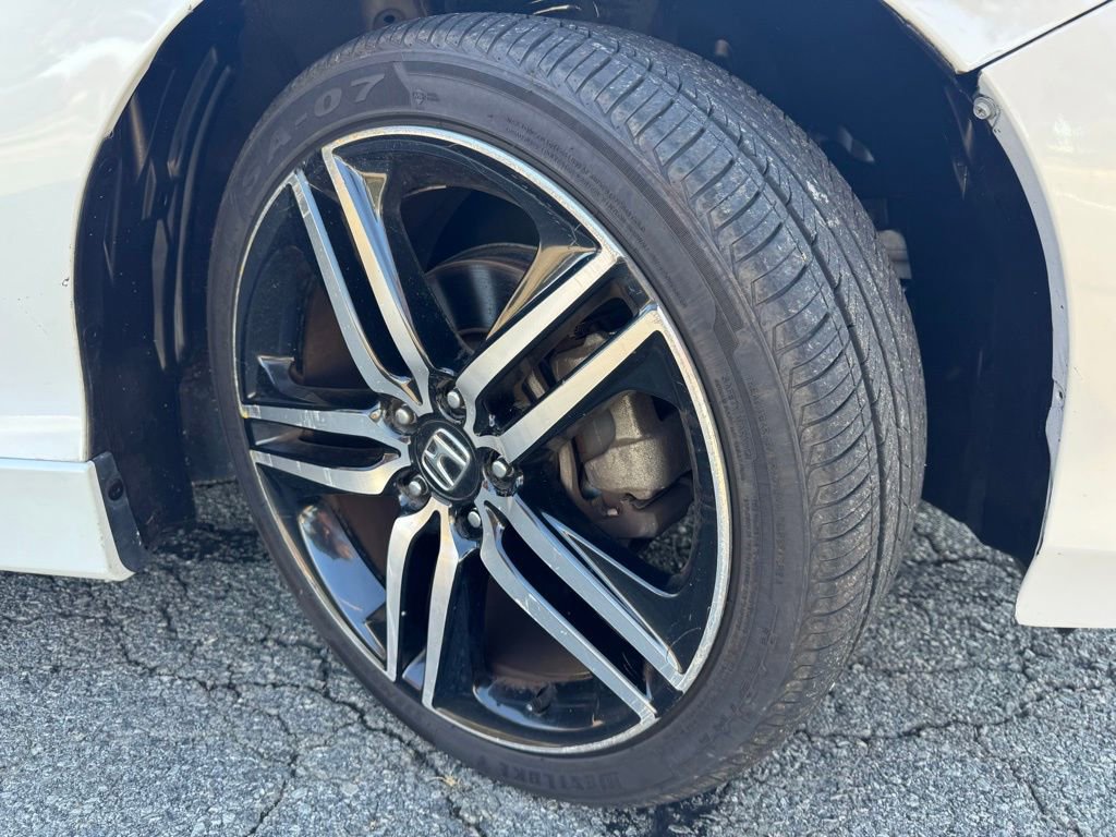 Used 2017 Honda Accord Sport image 36