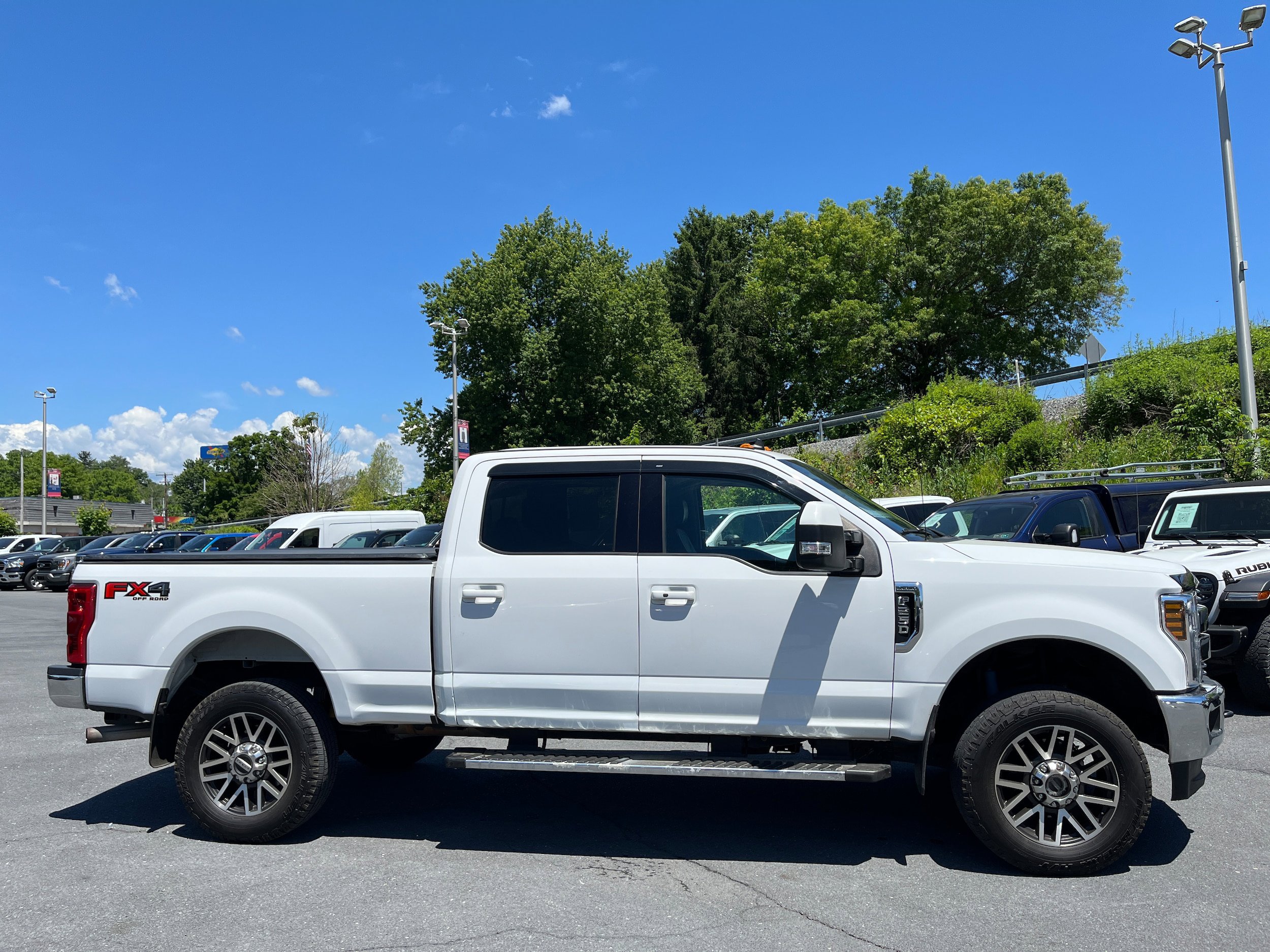Used 2019 Ford F250 Lariat w/ Lariat Ultimate Package AWD/4WD image 4