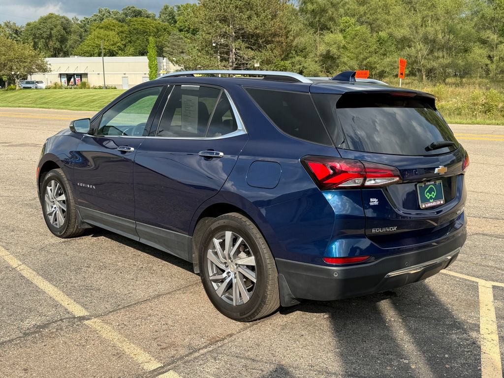 Certified 2023 Chevrolet Equinox Premier AWD/4WD image 3