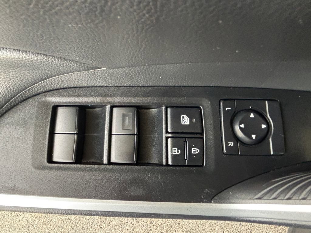 Used 2024 Toyota RAV4 LE image 24