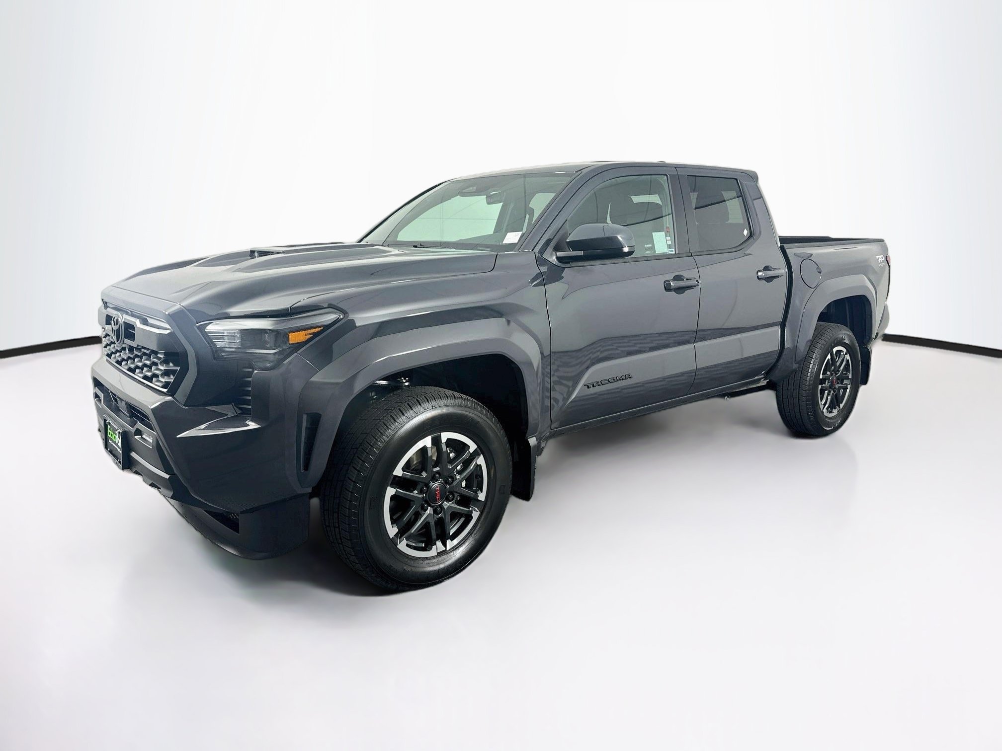 Used 2026 Toyota Tacoma TRD Sport AWD/4WD image 3
