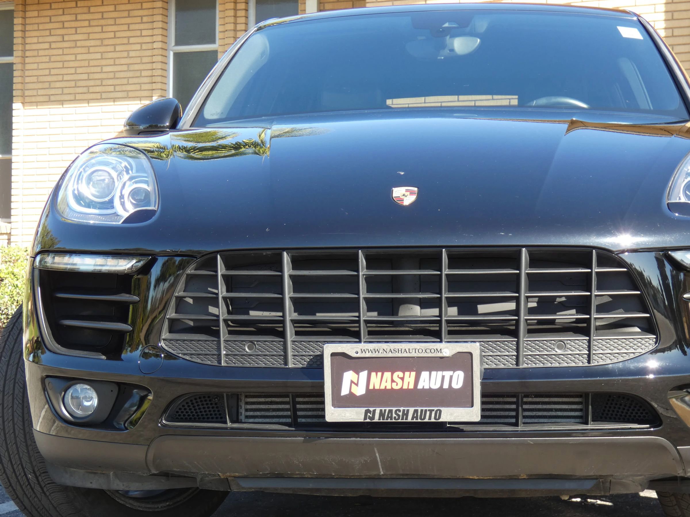 Used 2018 Porsche Macan Sport Edition image 18