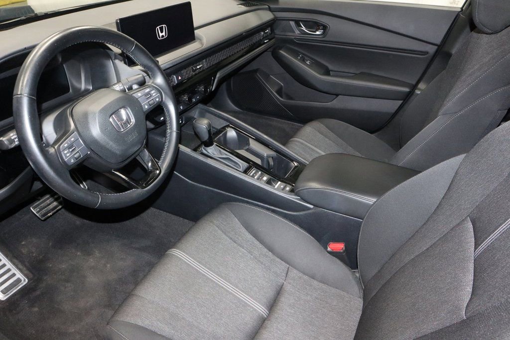 Used 2024 Honda Accord Sport image 19