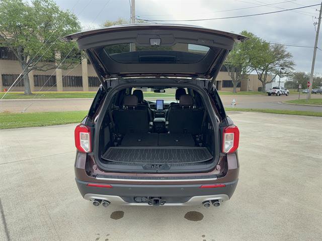 Used 2020 Ford Explorer Platinum w/ Premium Technology Package image 6