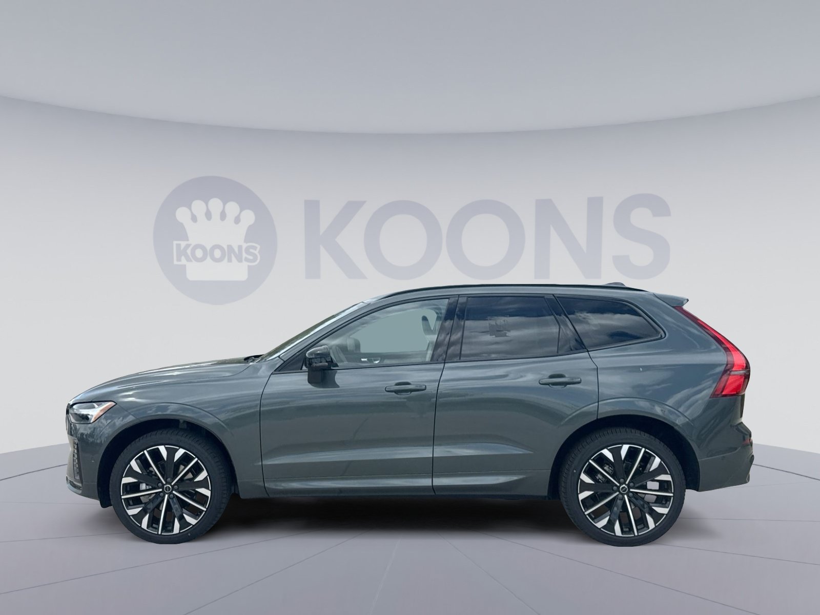New 2026 Volvo XC60 B5 Ultra w/ Protection Package Premier AWD/4WD image 2