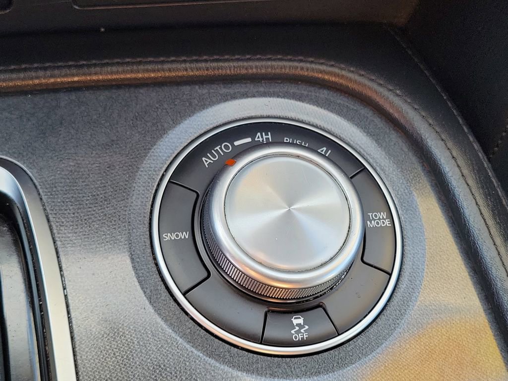 Used 2023 Nissan Armada SV image 14