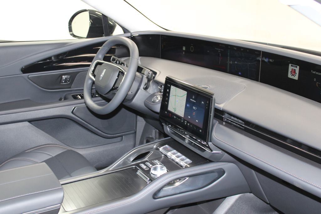 New 2026 Lincoln Nautilus Premier image 30