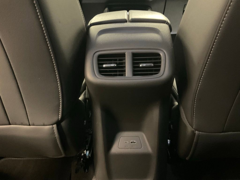 Used 2024 Buick Envision Preferred image 36