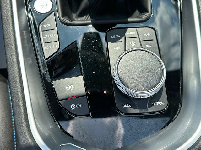 Used 2025 BMW Z4 M40i w/ Edition RWD image 28