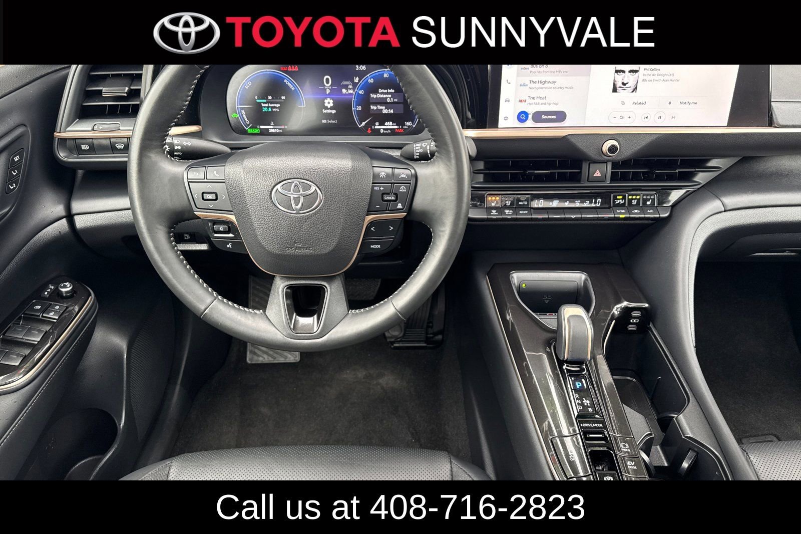 Used 2024 Toyota Crown AWD/4WD image 19