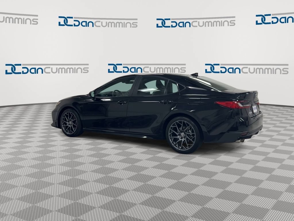 Used 2025 Toyota Camry SE w/ Convenience Package FWD image 6