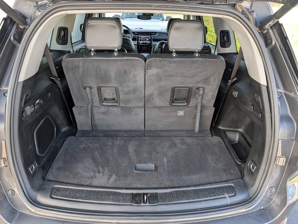 Used 2022 Jeep Grand Cherokee L Limited image 30