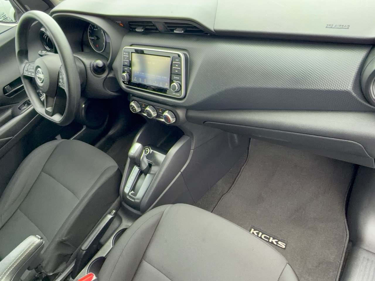 Used 2023 Nissan Kicks S FWD image 31