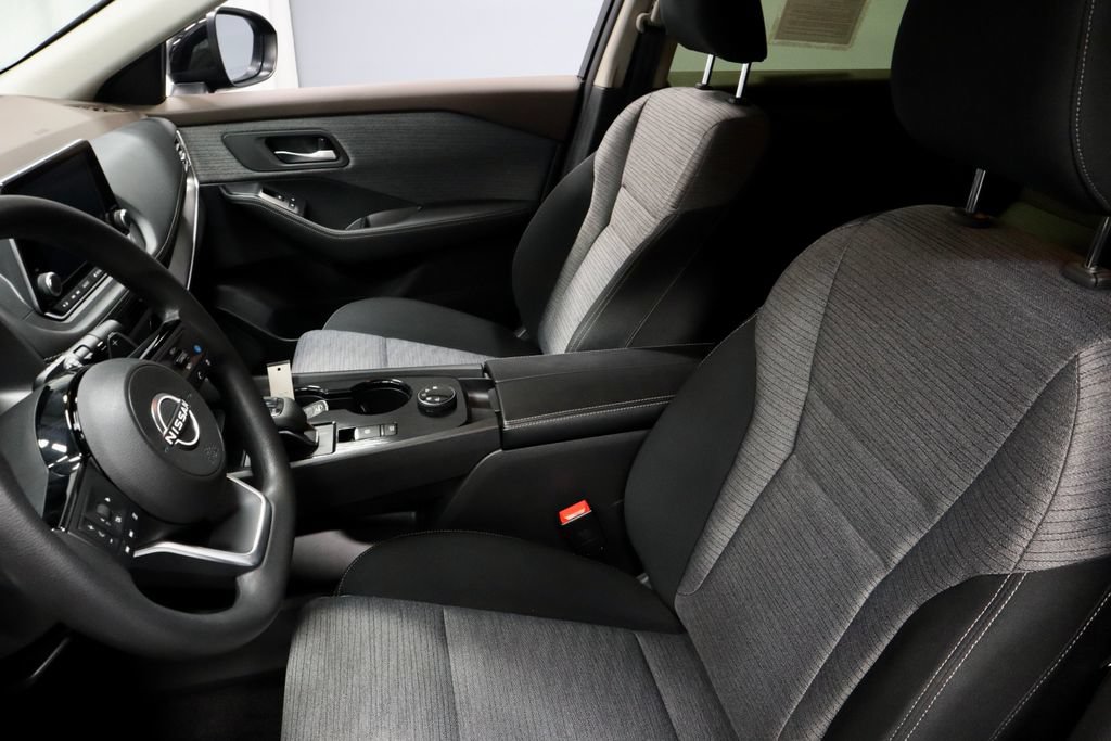 Certified 2023 Nissan Rogue SV AWD/4WD image 23
