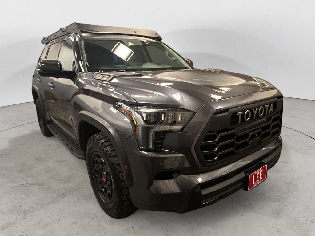 Used 2023 Toyota Sequoia TRD Pro AWD/4WD image 7