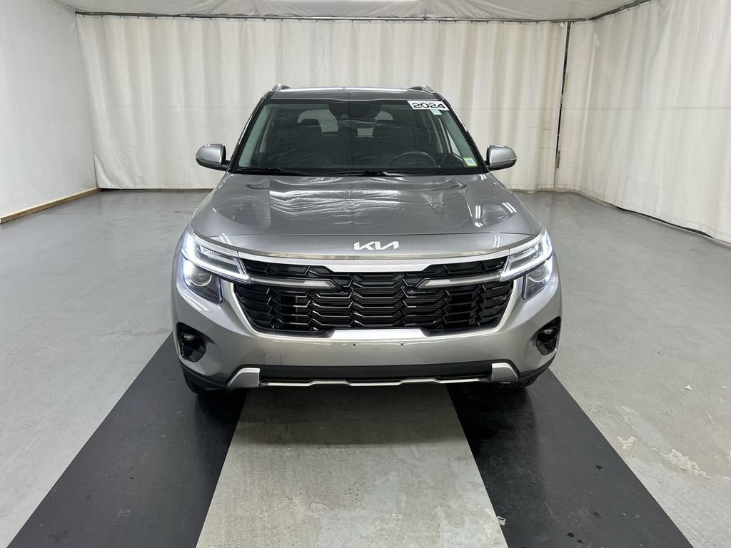 Certified 2024 Kia Seltos S AWD/4WD image 3