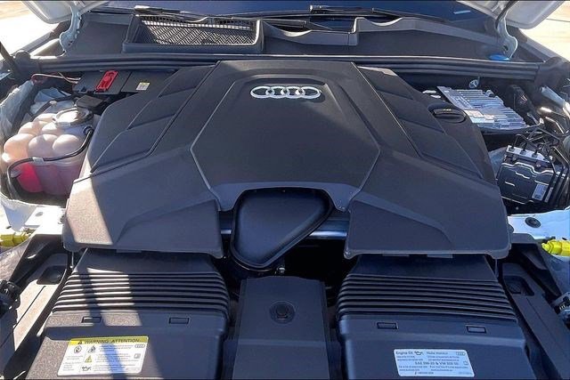 Used 2025 Audi Q7 3.0T Premium Plus image 11