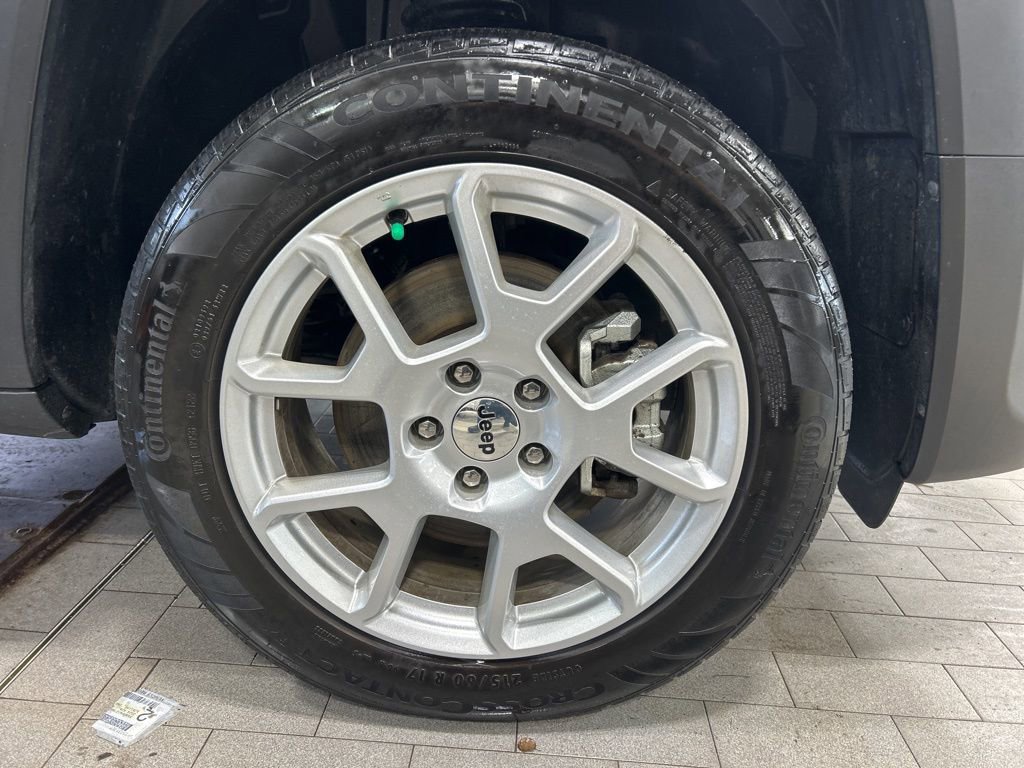 Used 2022 Jeep Renegade Latitude w/ Convenience Group image 26