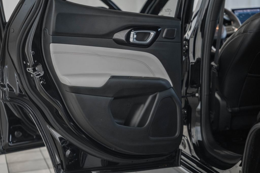 Used 2024 Jeep Compass Limited w/ Elite Group image 43