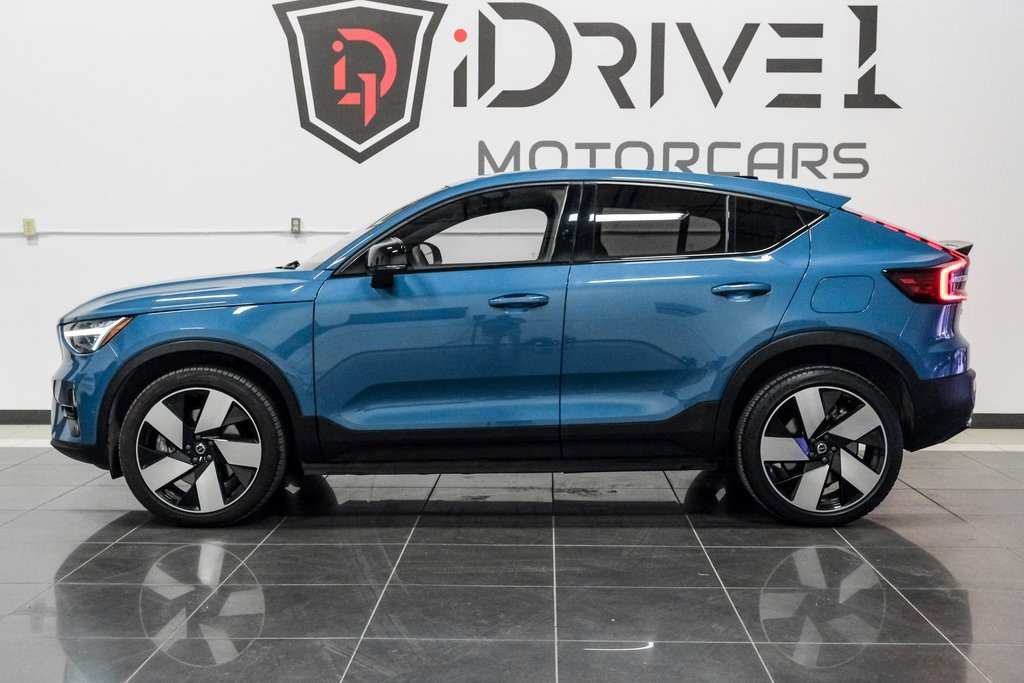 Used 2023 Volvo C40 P8 Recharge Ultimate image 17