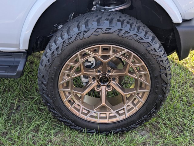 New 2025 Ford Bronco Outer Banks image 10