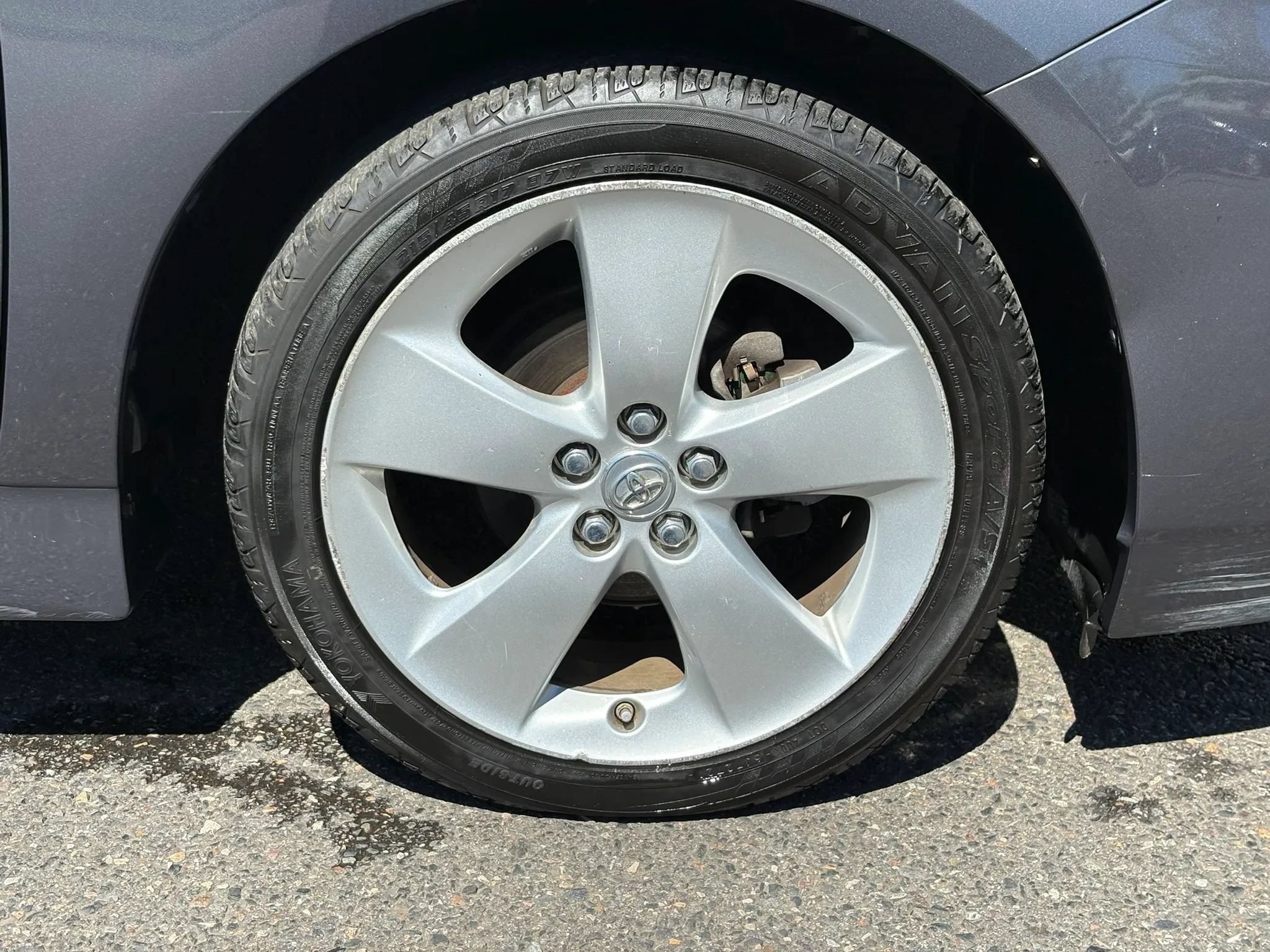 Used 2010 Toyota Prius Five FWD image 27