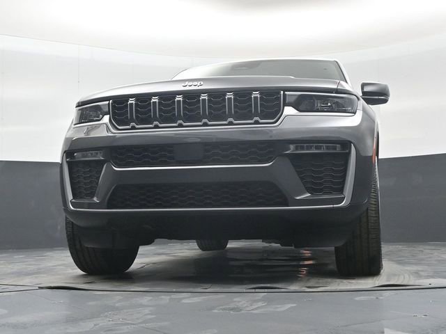 New 2026 Jeep Grand Cherokee Limited w/ Trailer Tow Package image 44