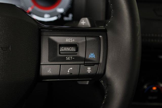 Certified 2026 Nissan Rogue SL FWD image 29
