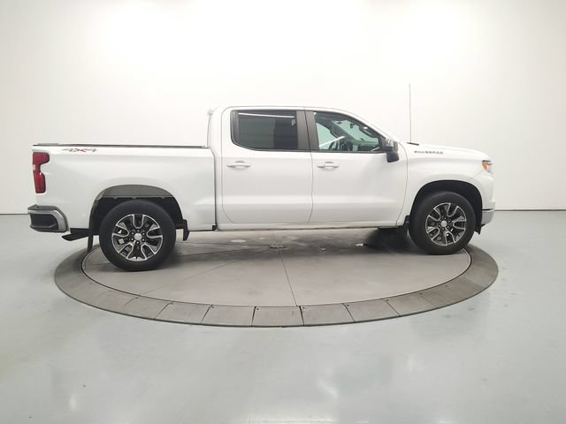 Used 2023 Chevrolet Silverado 1500 LT AWD/4WD image 9