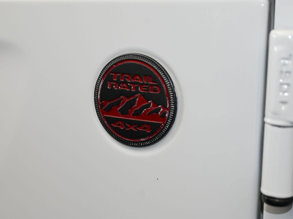 Used 2018 Jeep Wrangler Unlimited Rubicon image 28