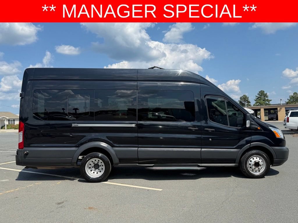 Used 2017 Ford Transit 350 XLT RWD image 2