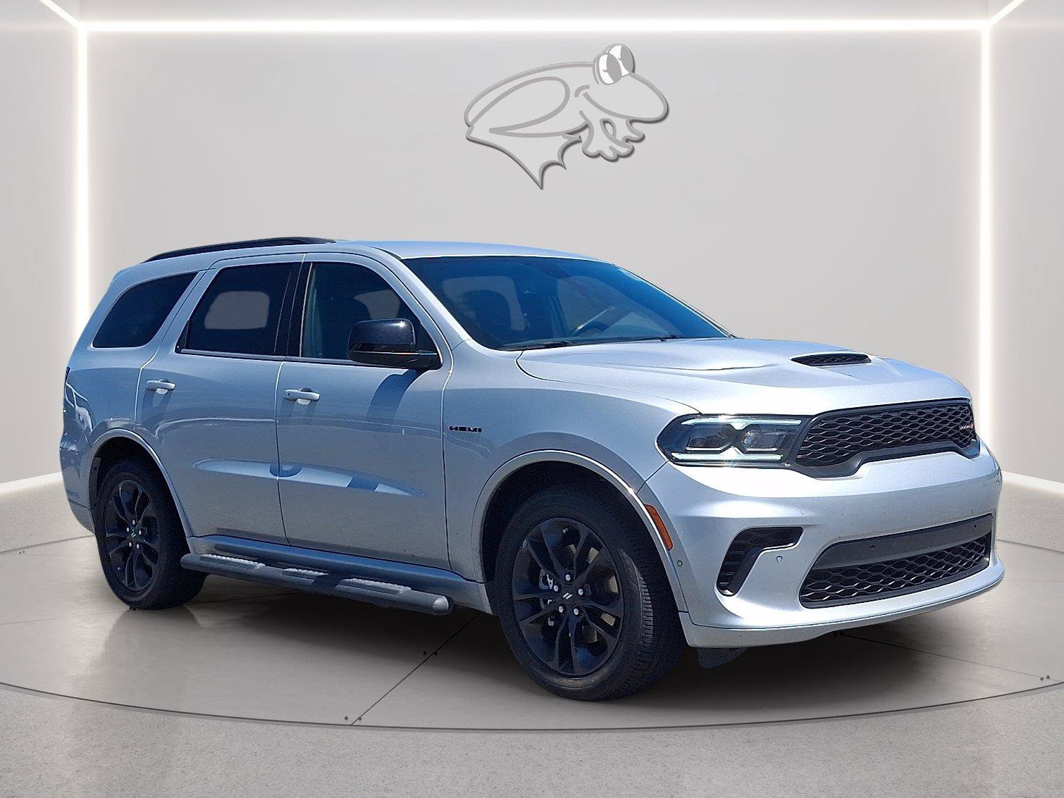 Used 2024 Dodge Durango R/T w/ Blacktop Package RWD image 6