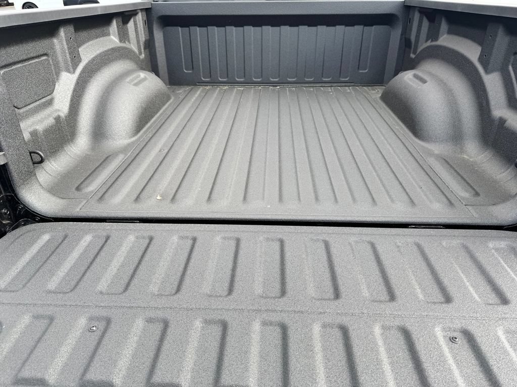 New 2026 RAM 1500 Big Horn AWD/4WD image 9