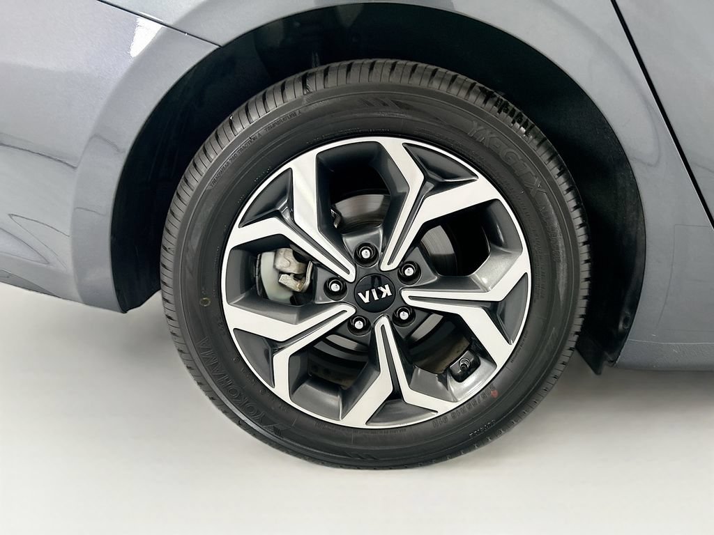 Used 2021 Kia Forte LXS FWD image 31