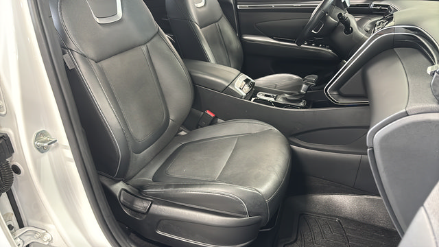 Used 2022 Hyundai Santa Cruz Limited AWD/4WD image 25