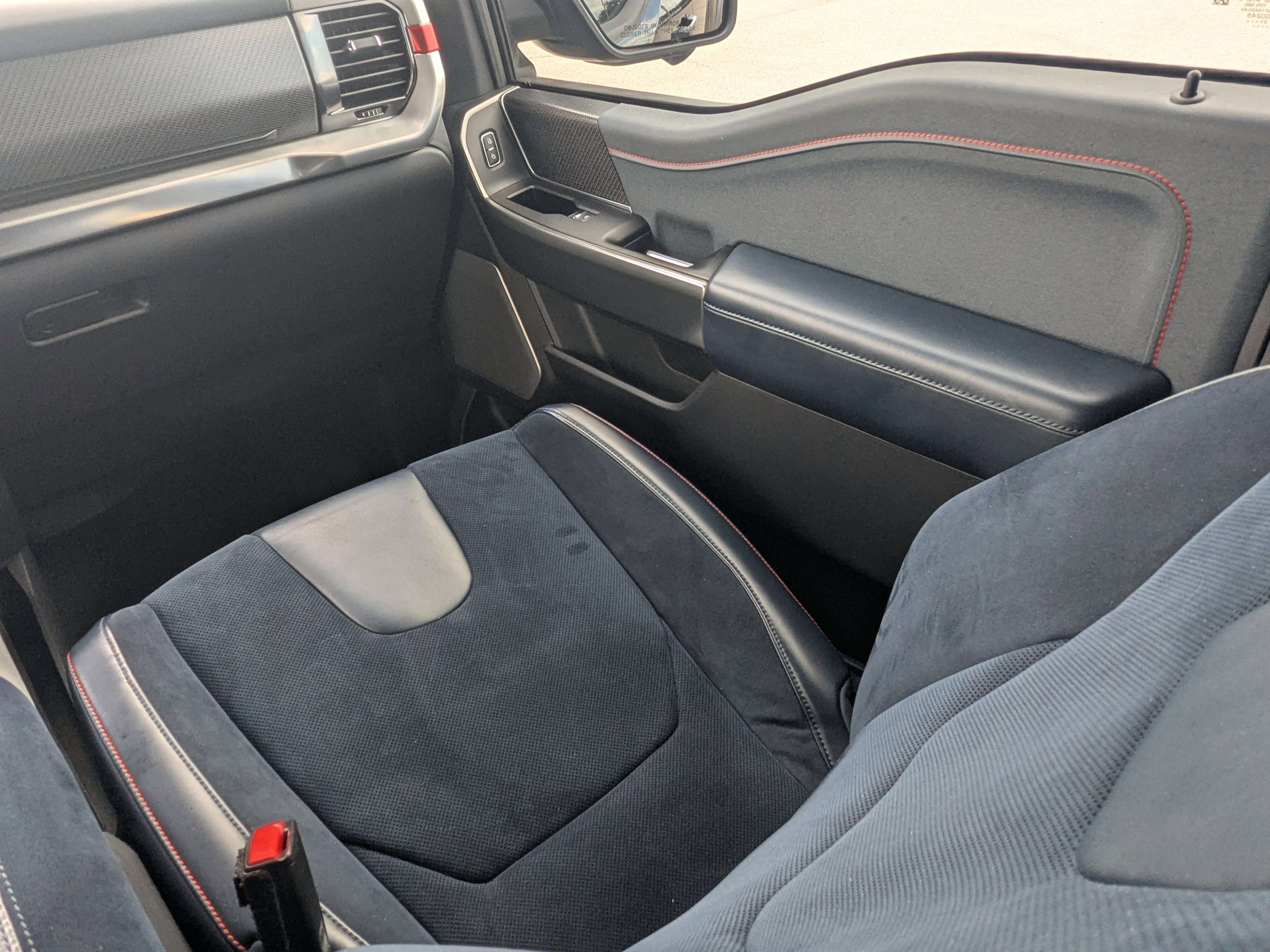 Used 2021 Ford F150 Raptor w/ Raptor 37 Performance Package AWD/4WD image 24