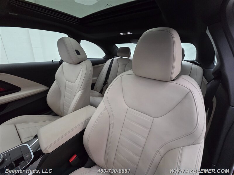 Used 2024 BMW 230i Coupe w/ Premium Package RWD image 16