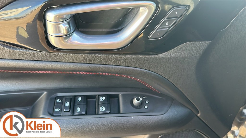 Used 2024 Jeep Compass Trailhawk w/ Trailhawk Elite Group image 13